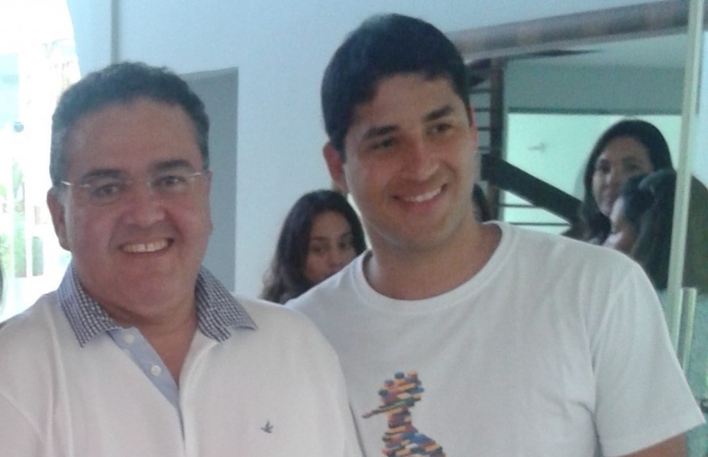 Roberto Rocha juntamente com o filho, Roberto Rocha Júnior.